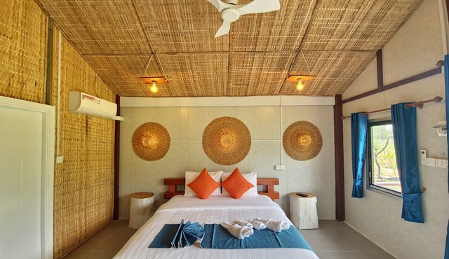 Cow Barn Cafe and Lodge Preah Vihear