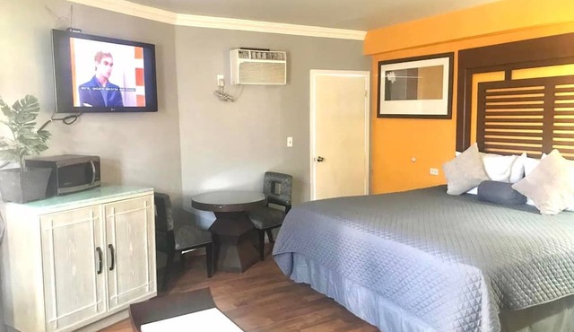 HOTEL BOUGAMBILIAS RESORT INN