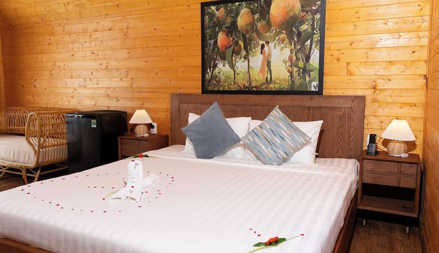 Hoàng Long Tropical - Farmstay