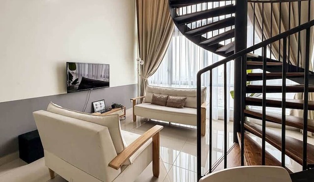 Stylish Duplex Loft, 5min to Jonker St