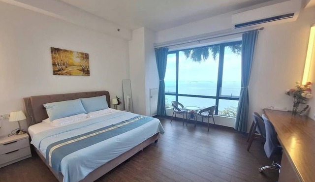 Sea view Cozy 1-bedroom condo in enchanting Gelang Ptah with AC 迷人振林山的海景公寓