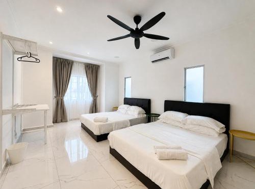 BNB Country Homestay, Rawang - 20 pax, pool, event in Rawang