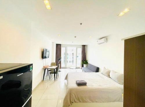 Tan Son Nhat Sky Center Apartment