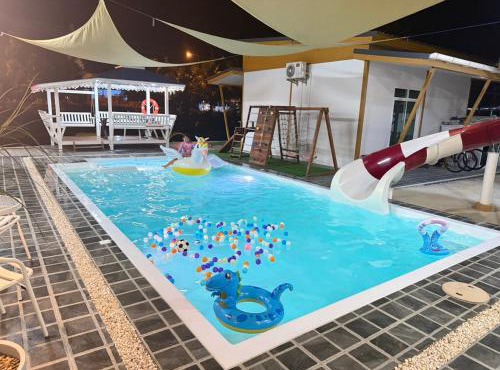 My friend private pool villa in Samut Songkhram