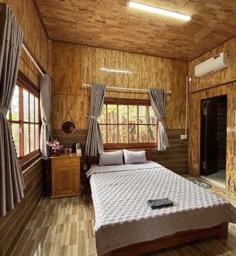 Lam House's homestay Măng Đen