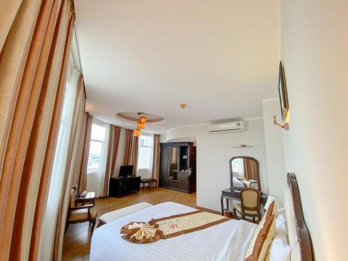 Hoa Binh Hotel 